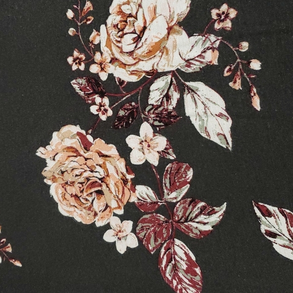 LOWEST PRICE-Top - Picture 2 of 2